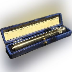 Mercedes-Benz vintage air pressure gauge